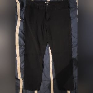 Gap Slim City Crop Black Size 6 Capri